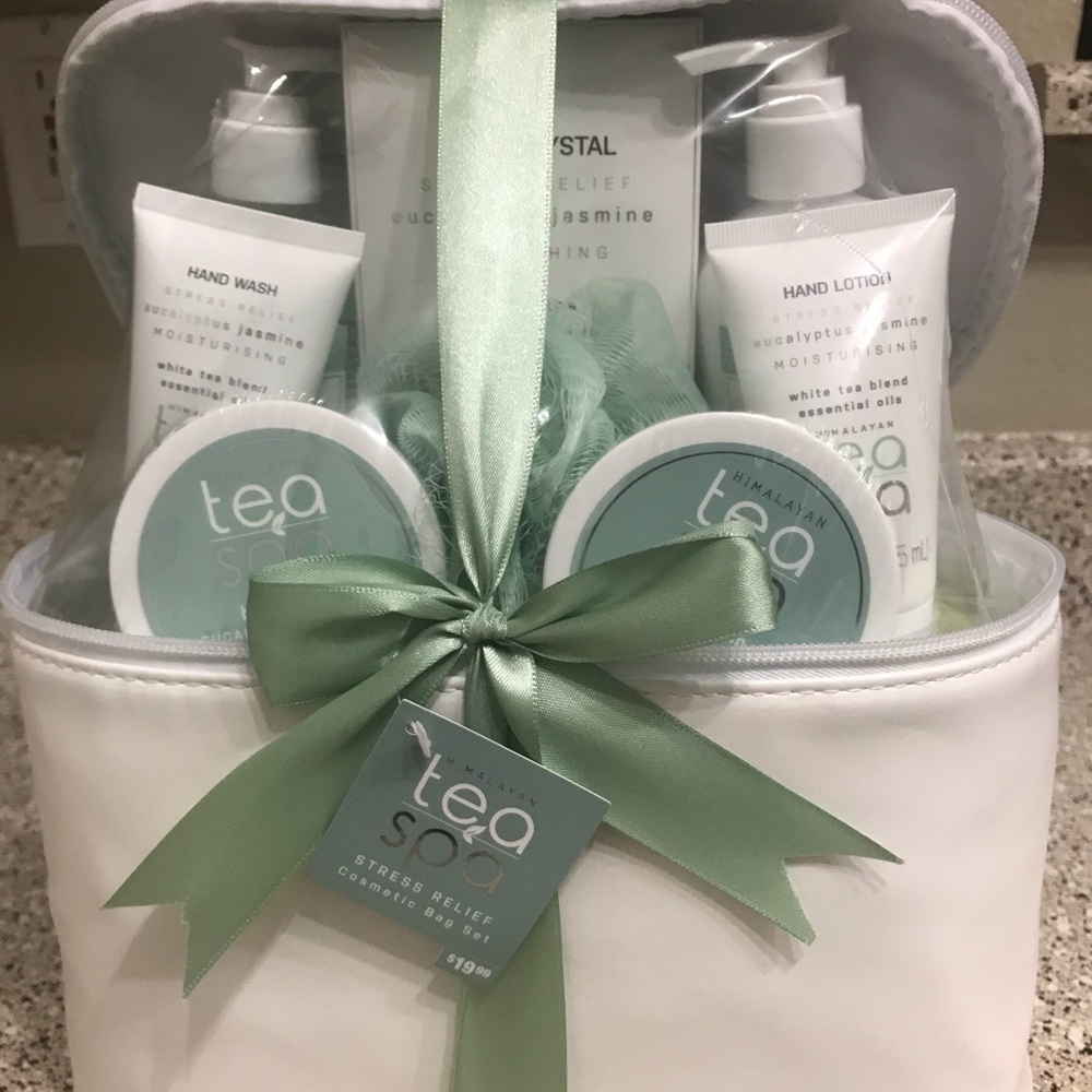 HIMALAYAN Tea Spa - Bath Gift Set